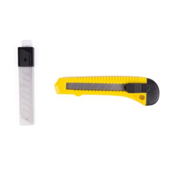 001385 Afbreekmes 18 mm + 10 reservemessen