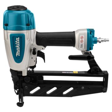 Makita AF601 8 bar Brad tacker (16 Ga)